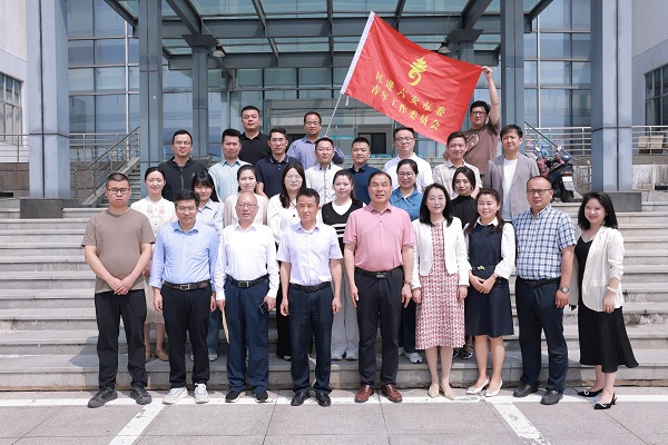 青工委合照.jpg